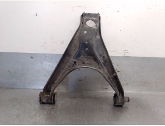 Recambio de brazo suspension inferior trasero izquierdo para volkswagen passat b5.5 (3b3) 2.5 tdi 4motion referencia OEM IAM 4B0