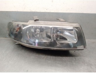 Recambio de faro derecho para seat toledo (1m2) 1.9 tdi referencia OEM IAM 087481 1M1941016 087481