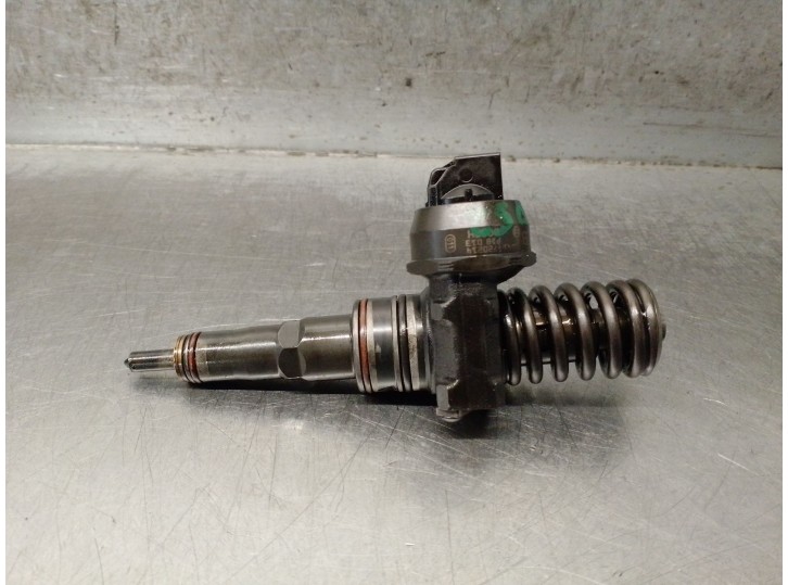 Recambio de inyector para audi a4 b6 (8e2) 1.9 tdi referencia OEM IAM 038130073AR 0414720214