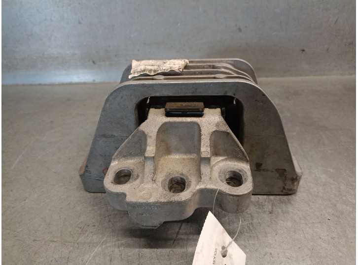 Recambio de soporte motor derecho para volkswagen crafter furgoneta (sy_, sx_) 2.0 tdi referencia OEM IAM 2N0199262B 2N0199262B 
