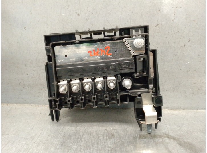 Recambio de caja reles / fusibles para volkswagen crafter furgoneta (sy_, sx_) 2.0 tdi referencia OEM IAM 7C0937629P 