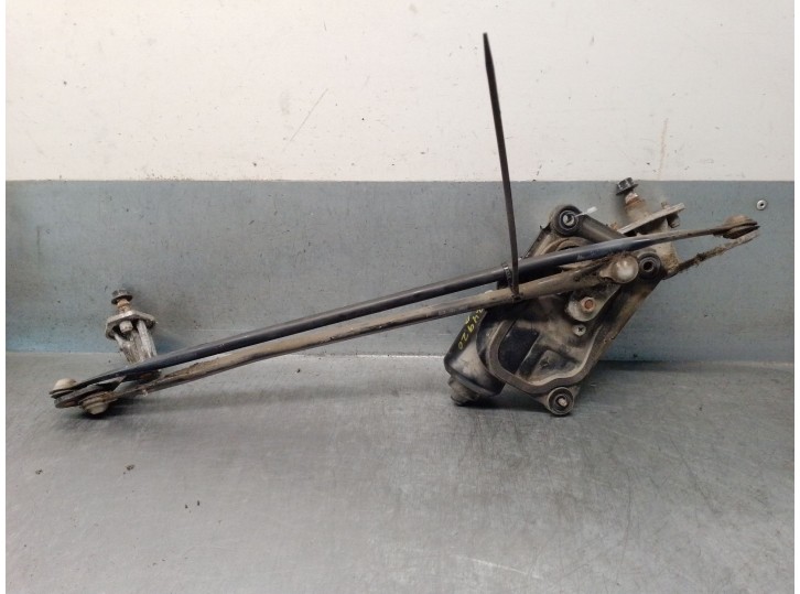 Recambio de motor limpia delantero para kia carnival ii (gq) 2.9 crdi referencia OEM IAM 0K53A6734Y 0K53A6734Y 