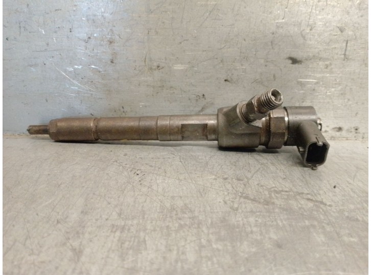 Recambio de inyector para opel corsa d (s07) 1.3 cdti (l08, l68) referencia OEM IAM 0445110325 821436 0445110325