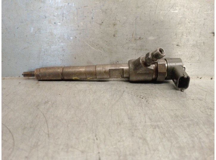 Recambio de inyector para opel corsa d (s07) 1.3 cdti (l08, l68) referencia OEM IAM 0445110325 821436 0445110325