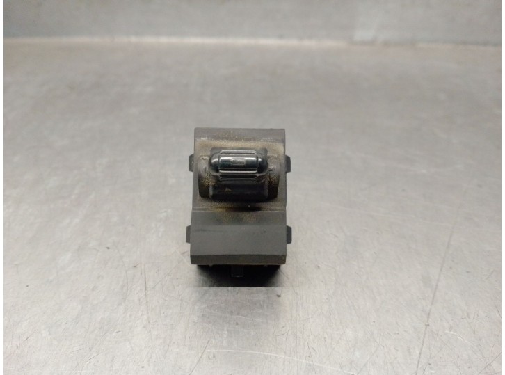 Recambio de mando elevalunas trasero izquierdo para chrysler stratus (ja) 2.0 16v referencia OEM IAM 4608322 4608322 