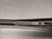 Recambio de brazo limpia delantero derecho para chevrolet orlando (j309) 2.0 d referencia OEM IAM 95287042 95483063 