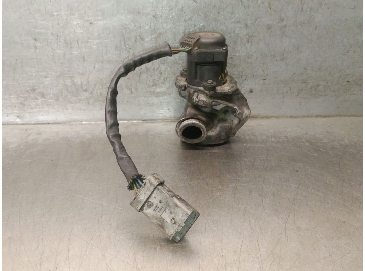 Recambio de valvula egr para ford focus c-max (cap) 1.6 tdci cat referencia OEM IAM 9654818180 1748265 215989528