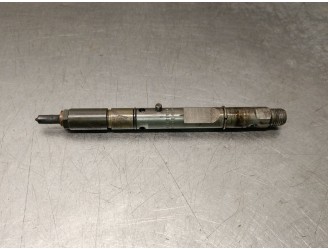 Replacement injector for Volkswagen Passat B5.5 (3B3) 2.5 TDI 4Motion OEM IAM reference 059130201B 0432133818