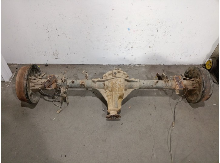 Recambio de puente trasero para nissan navara np300 (d40) 2.5 dci 4wd referencia OEM IAM D30033X01E D30033X01E 