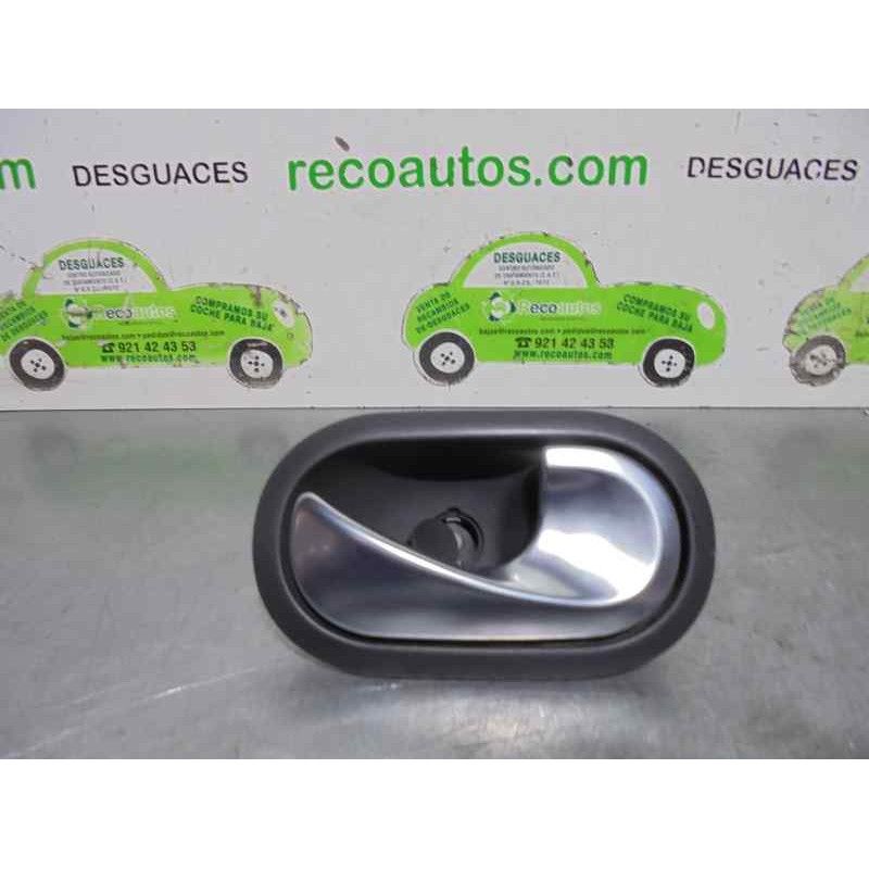 Recambio de maneta interior trasera derecha para renault scenic ii 1.5 dci diesel referencia OEM IAM 8200028486  