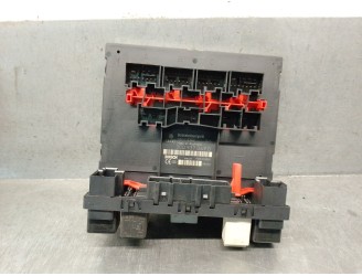 Recambio de caja reles / fusibles para volkswagen golf plus v (5m1, 521) 1.9 tdi referencia OEM IAM 3C0937049D F005V00525