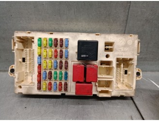 Recambio de caja reles / fusibles para alfa romeo brera (939_) 2.4 jtdm 20v (939dxd1b, 939dxd12) referencia OEM IAM 60686059 260