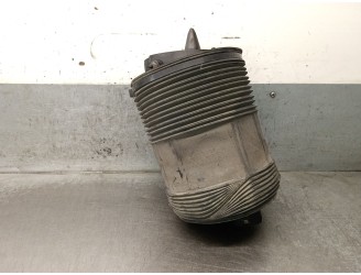 Recambio de acumulador central amortiguacion para audi q7 (4mb, 4mg, 4mq) sq7 tdi quattro referencia OEM IAM 4M0616001AB 4M06160