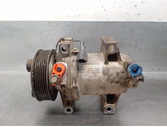Recambio de compresor aire acondicionado para nissan navara np300 (d40) 2.5 dci 4wd referencia OEM IAM 92600KH70A 92600KH70A 