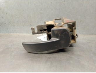 Recambio de maneta interior delantera derecha para nissan navara np300 (d40) 2.5 dci 4wd referencia OEM IAM 806704X02B 806704X02