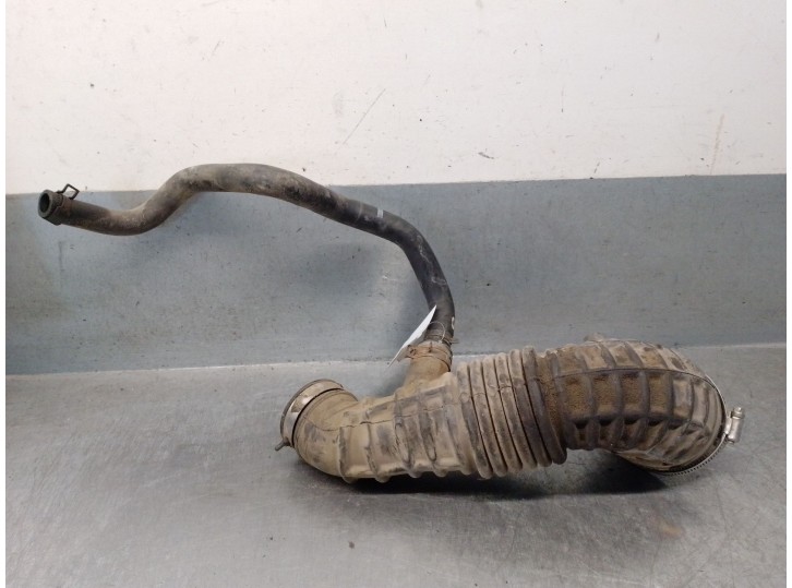 Recambio de tubo para nissan navara np300 (d40) 2.5 dci 4wd referencia OEM IAM 165785X00A 165785X00A 