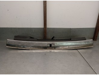 Recambio de molduras traseras para audi q7 (4mb, 4mg, 4mq) sq7 tdi quattro referencia OEM IAM 4M0864483F 4M0864483F 