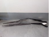 Recambio de brazo limpia delantero derecho para chrysler stratus (ja) 2.0 16v referencia OEM IAM 5288500AB 5288500AB 