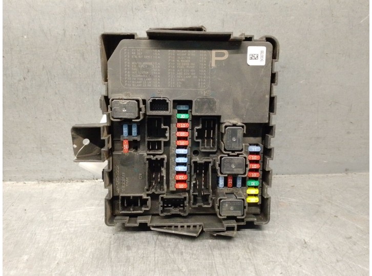 Recambio de caja reles / fusibles para nissan navara np300 (d40) 2.5 dci 4wd referencia OEM IAM 284B7EB03B 