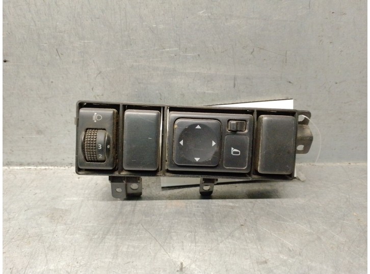 Recambio de mando multifuncion para nissan navara np300 (d40) 2.5 dci 4wd referencia OEM IAM 25570CT01B 251905X01A 