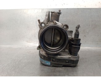 Recambio de caja mariposa para mercedes-benz clase e (w210) berlina 2.3 16v cat referencia OEM IAM 0001419525 A0001419525 