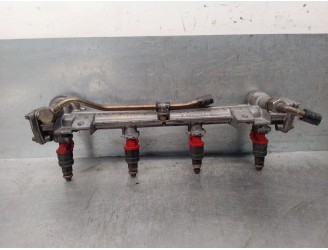 Recambio de rampa inyectora para mercedes-benz clase e (w210) berlina 2.3 16v cat referencia OEM IAM A1110780391 A1110702895 