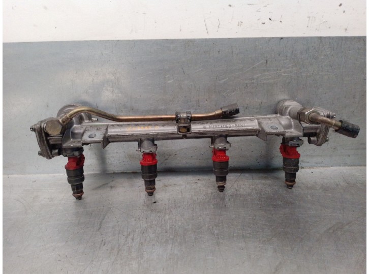 Recambio de rampa inyectora para mercedes-benz clase e (w210) berlina 2.3 16v cat referencia OEM IAM A1110780391 A1110702895 