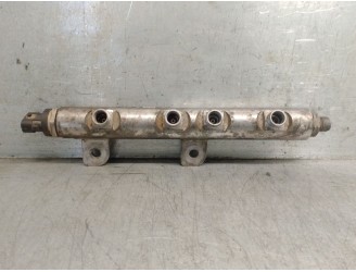 Recambio de rampa inyectora para land rover range rover sport i (l320) 3.0 d 4x4 referencia OEM IAM 9X2Q9D280FA LR013183 0445216