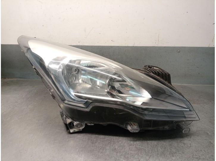 Recambio de faro derecho para peugeot 3008 i monospace (0u_) 1.2 referencia OEM IAM 9805505380 9805505380 89907700