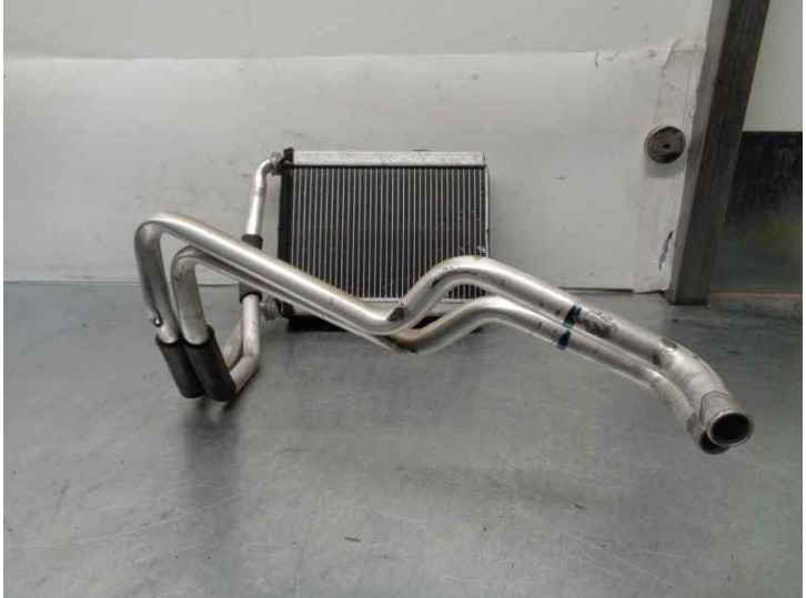 Recambio de radiador calefaccion / aire acondicionado para toyota avensis verso (m20) 2.0 referencia OEM IAM 8710744140 