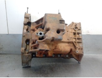 Recambio de carter para land rover range rover sport i (l320) 3.0 d 4x4 referencia OEM IAM 9H2Q6675BA LR013528 