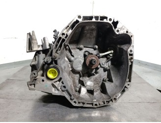 Recambio de caja cambios para renault megane ii berlina 5p 1.5 dci diesel cat referencia OEM IAM JR5108 7701723236 A196247