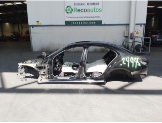 Recambio de aleta trasera izquierda para mercedes-benz clase c (w205) c 220 bluetec / d (205.002, 205.004) referencia OEM IAM A2