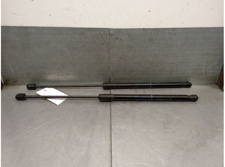 Recambio de amortiguadores maletero / porton para audi q7 (4mb, 4mg, 4mq) sq7 tdi quattro referencia OEM IAM 4M0827552A 4M082755