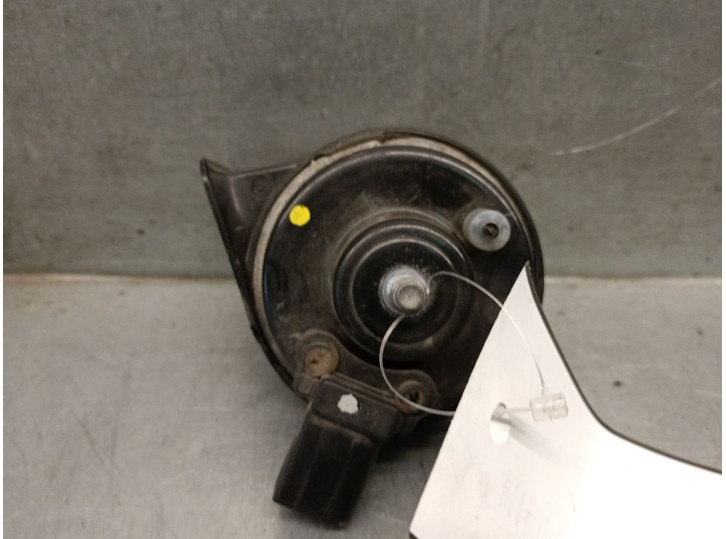 Recambio de claxon para audi q7 (4mb, 4mg, 4mq) sq7 tdi quattro referencia OEM IAM 4M0951221 4M0951209 