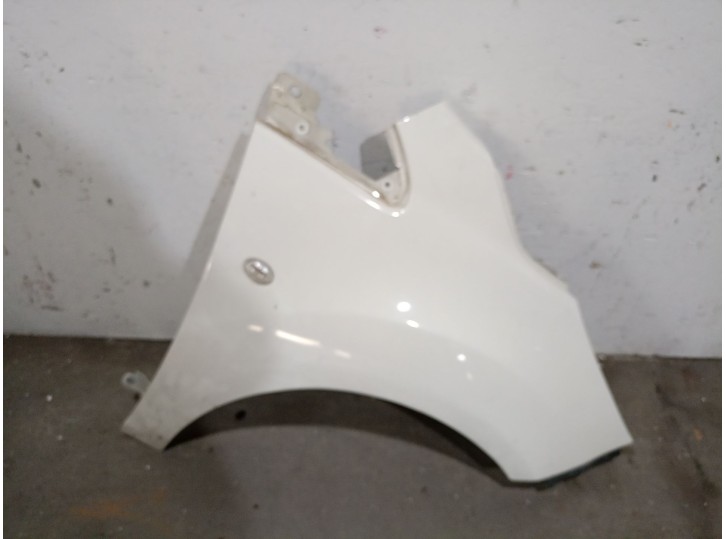 Recambio de aleta delantera derecha para ford ka (ru8) 1.2 referencia OEM IAM 1673511 1673511 