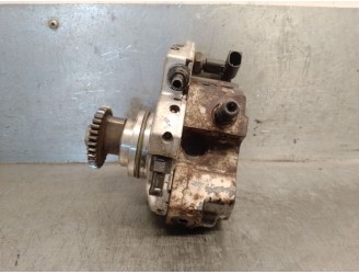 Recambio de bomba inyeccion para chrysler 300 c 3.0 crd cat referencia OEM IAM 0445010095 5175600AA A6420700201