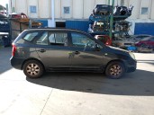 kia carens iii monospace (un) del año 2008