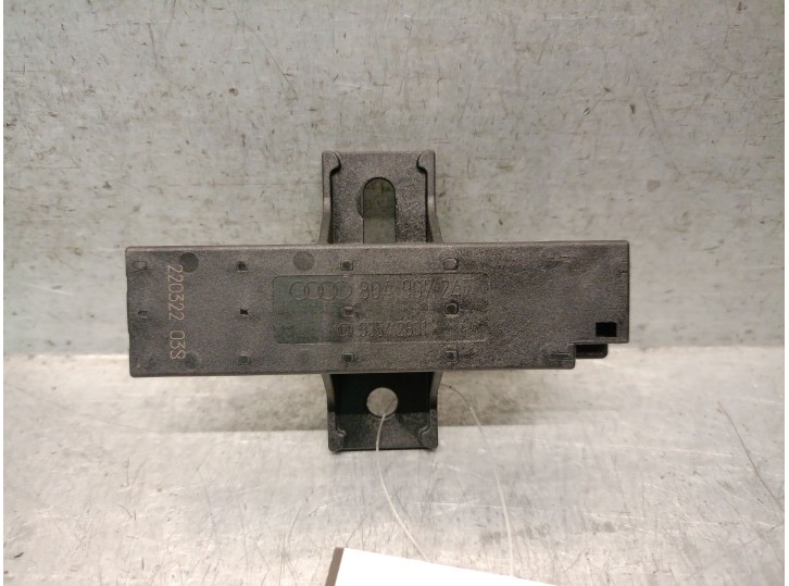 Recambio de antena para audi q5 (fyb, fyg) 50 tfsi e quattro referencia OEM IAM 80A907247 33542601