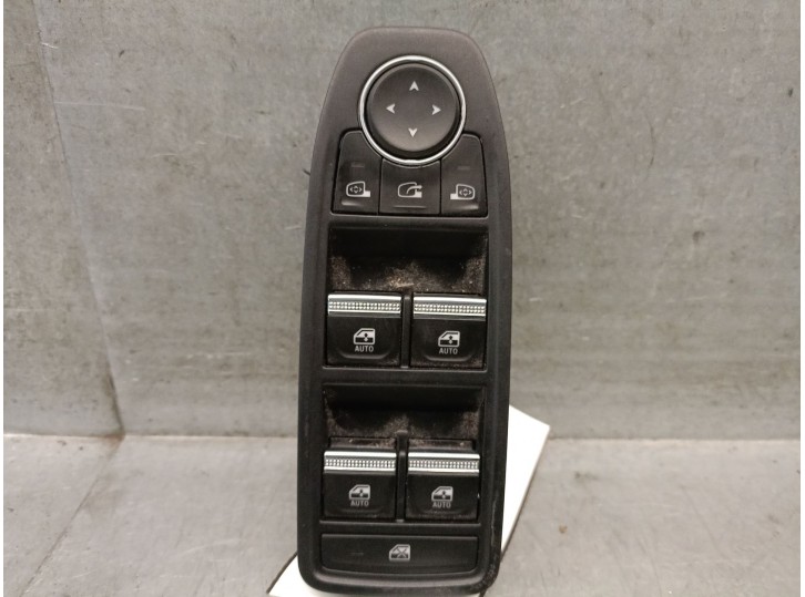 Recambio de mando elevalunas delantero izquierdo para renault arkana i (lcm_, ldn_) 1.6 e-tech 145 (ldmu) referencia OEM IAM 254