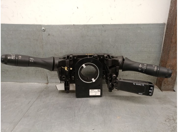 Recambio de mando luces para renault arkana i (lcm_, ldn_) 1.6 e-tech 145 (ldmu) referencia OEM IAM 285T36451R H4MC6 