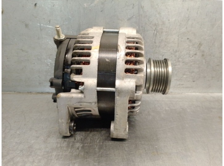 Recambio de alternador para chevrolet orlando (j309) 2.0 d referencia OEM IAM 13580078 13580078 