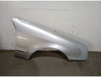 Recambio de aleta delantera derecha para mercedes-benz clk (c208) clk 200 kompressor (208.344) referencia OEM IAM A2088800418 A2