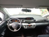 Honda FR-V (BE) from the year 2007