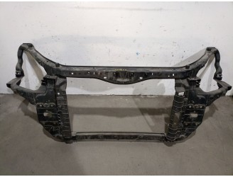 Recambio de panel frontal para kia carens iii monospace (un) 2.0 crdi 115 referencia OEM IAM 641101D000 641101D000 