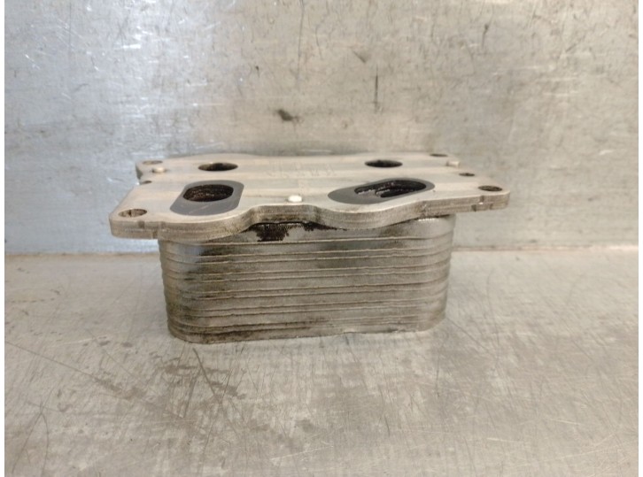 Recambio de enfriador aceite motor para volvo v50 (545) 2.0 d referencia OEM IAM 30725897 30725897 