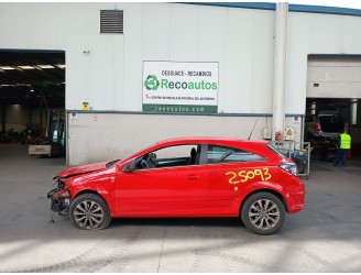 opel astra h gtc (a04) del año 2011