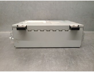 Recambio de sistema audio / radio cd para jaguar xe (x760) 2.0 d referencia OEM IAM HY3218K812BF T4A26999 