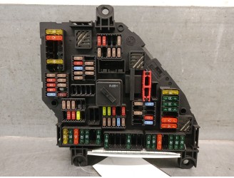 Recambio de caja reles / fusibles para bmw 5 (f10) 520 d referencia OEM IAM 9264923 417033452H 