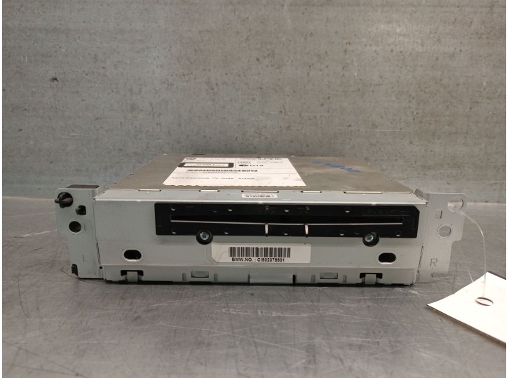 Recambio de sistema audio / radio cd para bmw 5 (f10) 520 d referencia OEM IAM 9323788 65129228312 